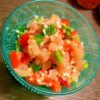 蒟蒻と蕎麦米と彩り野菜のおさかな滋味サラダ